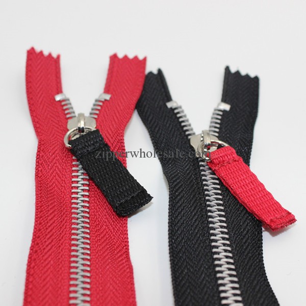 aluminum metal zippers with fabric pullers wholesale