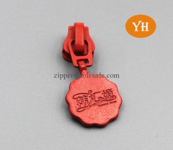 zipper pulls custom with logo