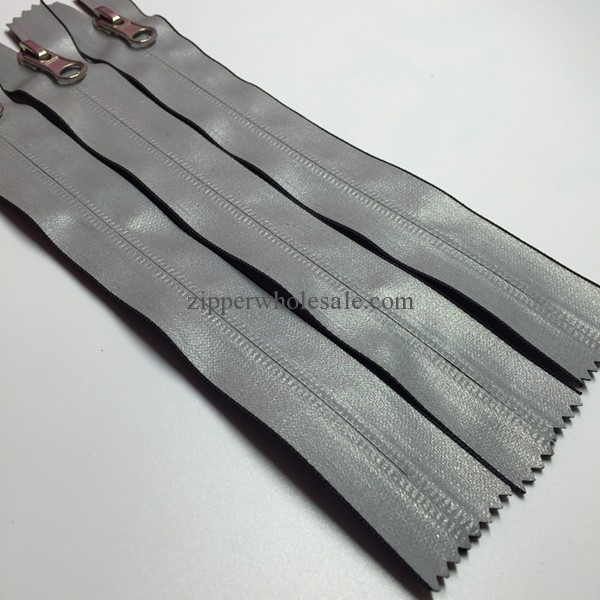 Water resistant waterproof zippers wholesale