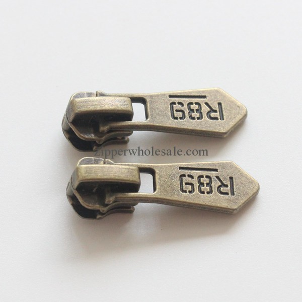 personalized name zipper pulls wholesale